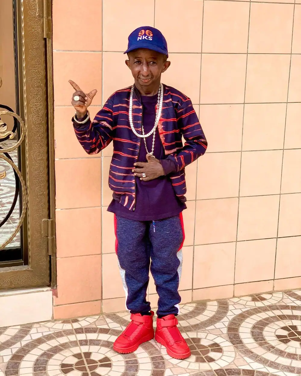 Top 5 rich celebrities in Africa with dwarfism and their net-worth 14 11c178a6497bfdae