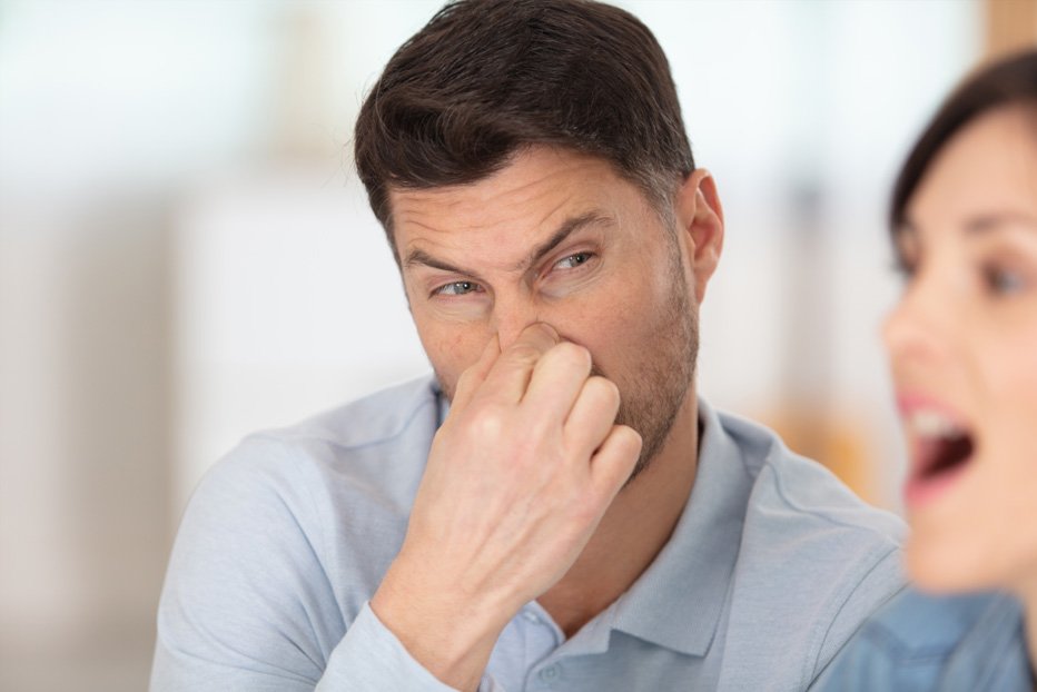 5 ways to remove mouth odor at home 2 10 Ways to Eliminate Bad Breath