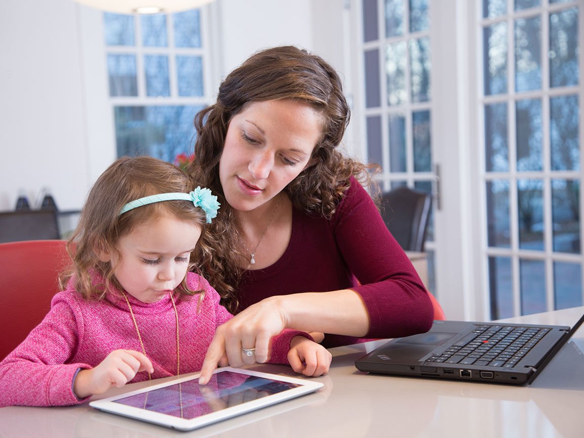 digital age parenting 1155x867 1